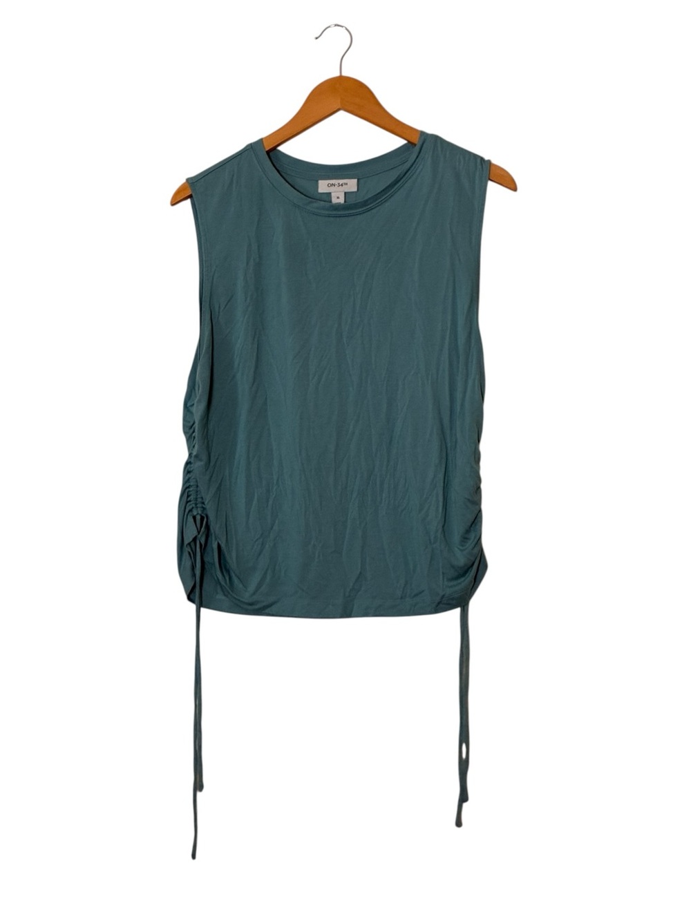 On 34th | LIKE NEW Green scoop neckline t-shirt sleeveless tank top size XL